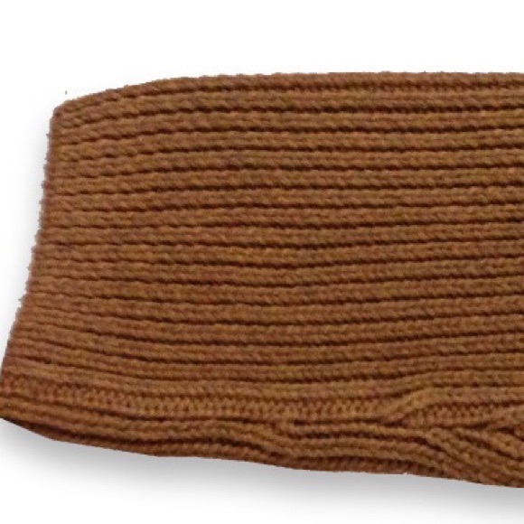 black cables turtleneck sweater - Picture 6 of 6